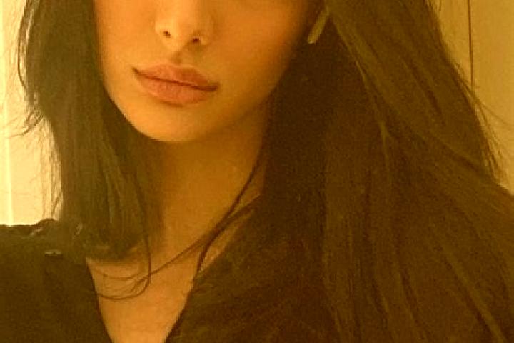 Stella, 31, a black dark-eyed middle eastern companion based in Luedinghausen. Offering CIM, GFE, Girlfriend Experience, Roleplay. Available for incall and o...