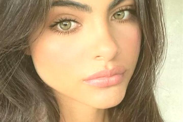 Stella, 31, a black hazel-eyed middle eastern companion based in Lal sk. Offering Tantra, Fetish, Massage, Travel Companion. Available for incall and outcall...
