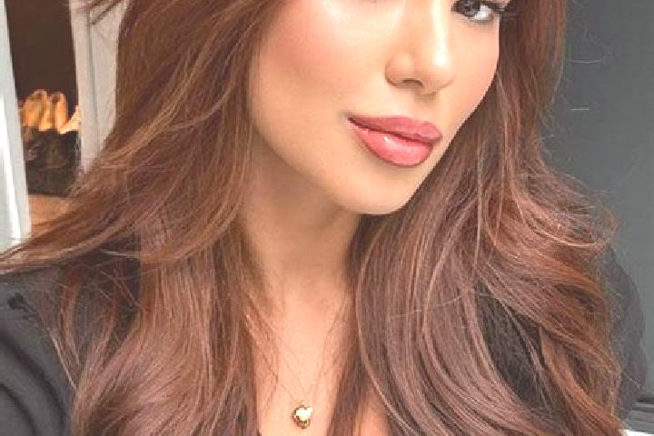 Stella, 31, a chestnut brown-eyed latina companion based in Tosham. Offering Roleplay, Dinner Date, GFE, Striptease. Available for incall and outcall, day an...