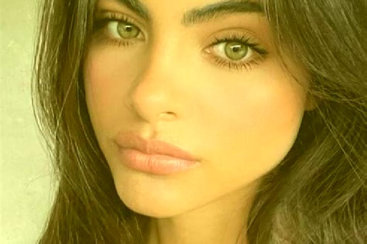 Stella, 31, a red dark-eyed indian companion based in Beas de Granada. Offering 69, Duos, Dinner Date, Domination. Available for incall and outcall, overnigh...