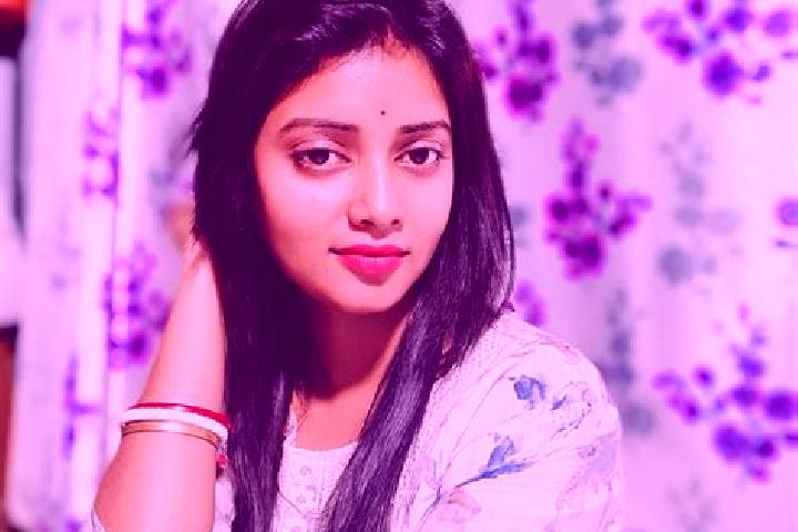 Stella, 31 — Escort in Pallabi, Bangladesh