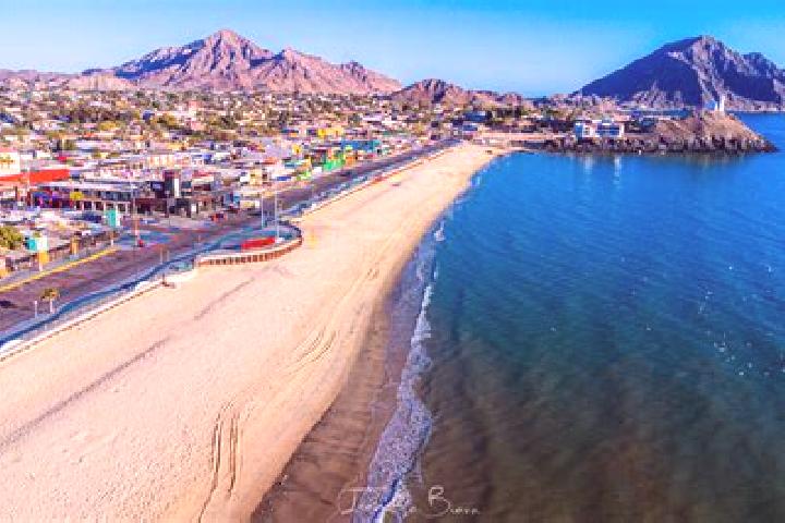 Stella, 31 — Escort in San Felipe Teotitlan, Mexico