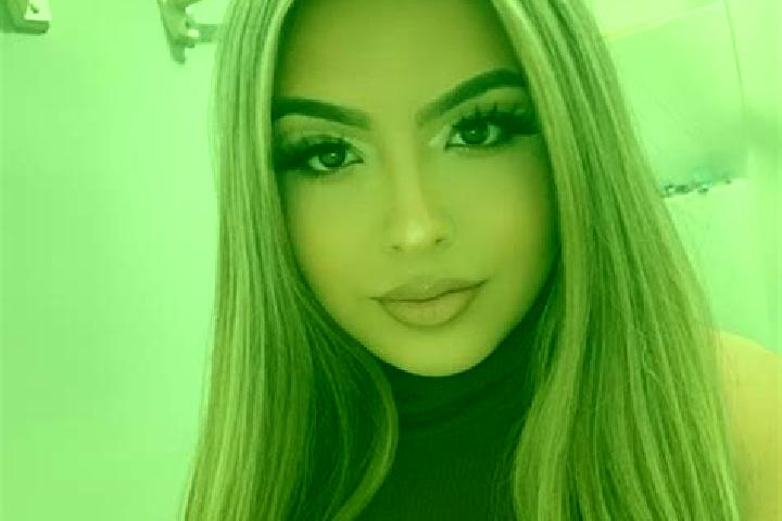 Stella, 32, a blonde amber-eyed latina companion based in Tasek Glugor. Offering GFE, Striptease, OWO. Available for incall and outcall, overnight bookings a...