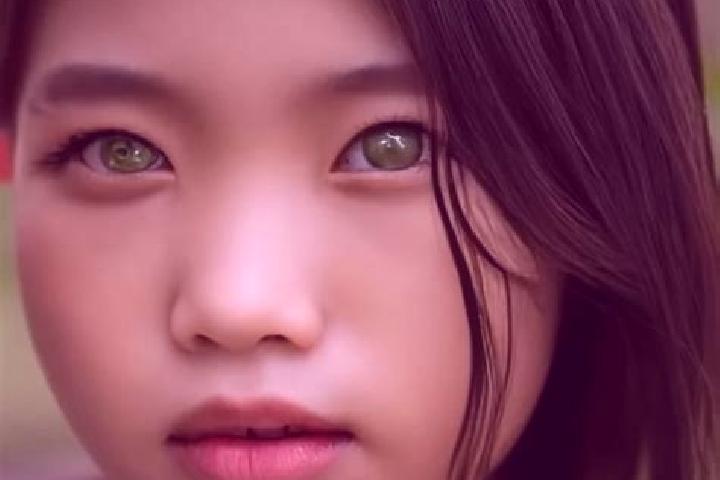 Stella, 32, a chestnut green-eyed asian companion based in Aubry-du-Hainaut. Offering Roleplay, Striptease, Duos. Available for incall and outcall, overnight...