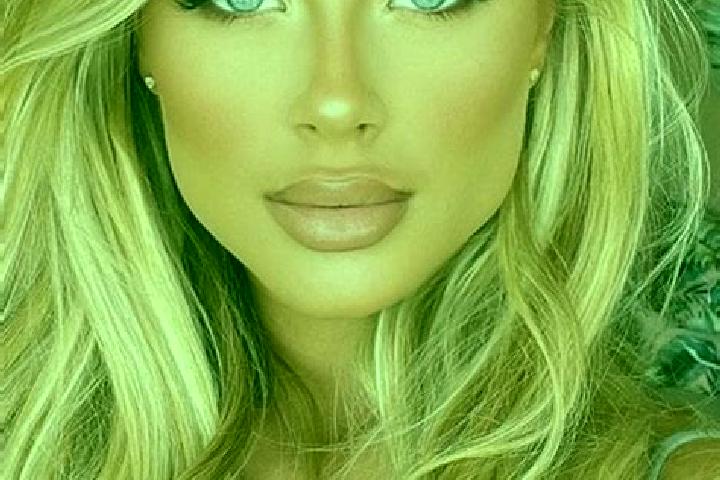 Stella, 32, a platinum blonde blue-eyed latina companion based in La Tour-de-Treme. Offering Tantra, Erotic Massage, Travel Companion, Girlfriend Experience,...