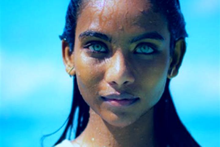 Stella, 32, a red blue-eyed indian companion based in Kirove. Offering Tantra, Girlfriend Experience, Striptease, BDSM. Available for incall and outcall, day...