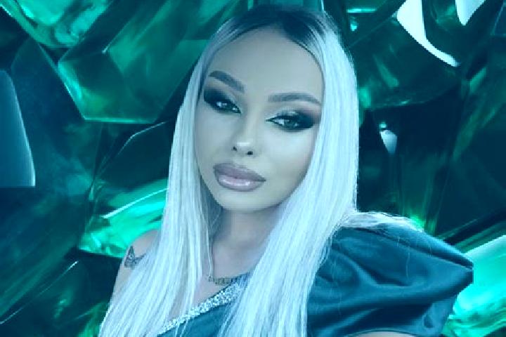 Stella, 32 — Escort in Mihalt, Romania