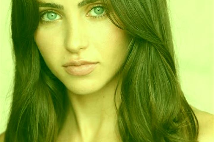 Stella, 33, a auburn dark-eyed middle eastern companion based in Zbuczyn. Offering Dinner Date, Erotic Massage, Roleplay. Available for incall and outcall, o...