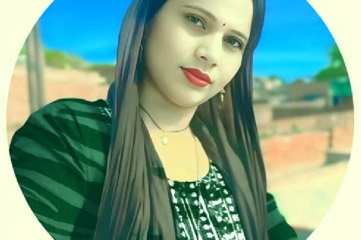Stella, 33 — Escort in Bijnor, India