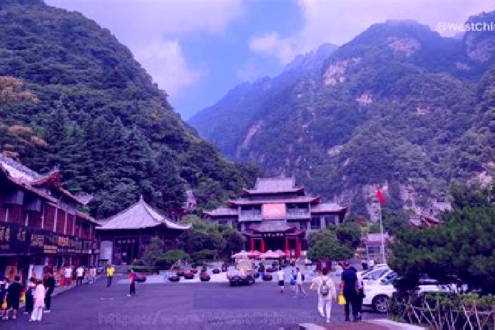 Stella, 33 — Escort in Danjiangkou, China