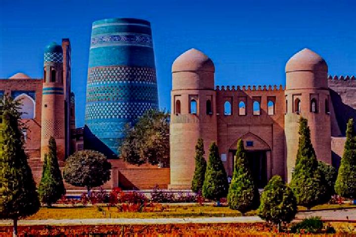 Stella, 33 — Escort in Mug lon Shahar, Uzbekistan