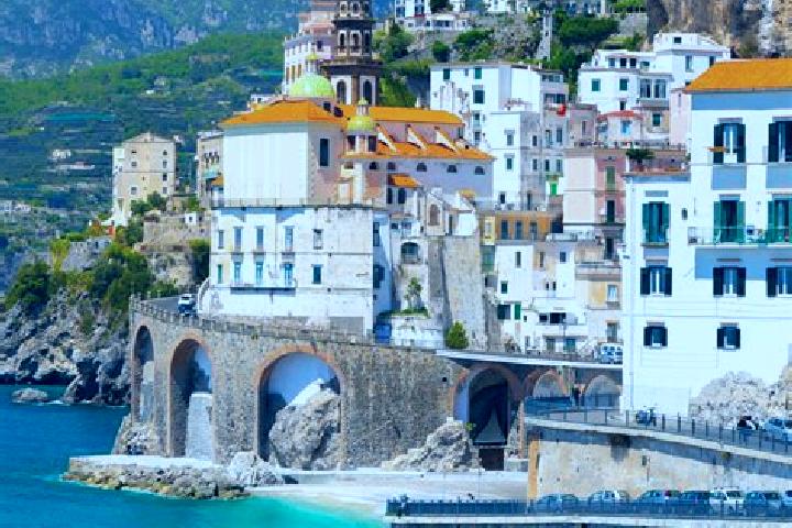 Stella, 33 — Escort in Penzano, Italy