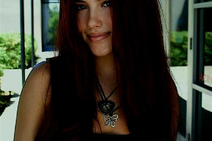 Stella, 34, a auburn dark-eyed indian companion based in Zopilostoc. Offering CIM, Striptease, Fetish, Dinner Date. Available for incall and outcall, overnig...