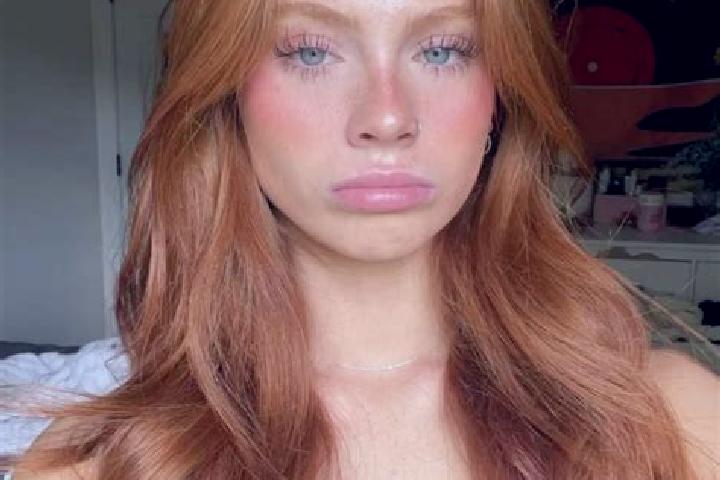 Stella, 34, a blonde brown-eyed mixed companion based in Sommelonne. Offering GFE, OWO, Fetish. Available for incall and outcall, overnight bookings available.