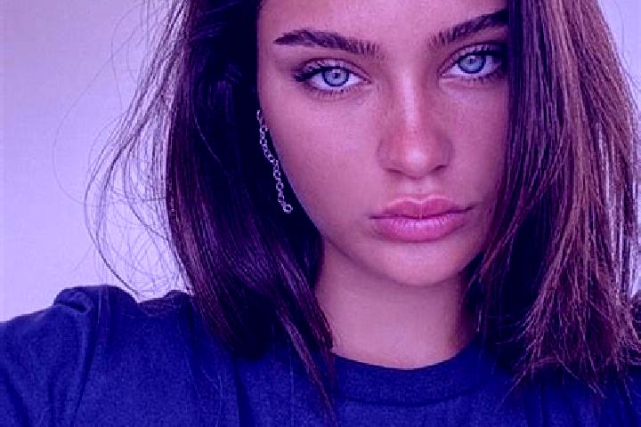 Stella, 34, a brunette blue-eyed slavic companion based in Margarita. Offering Roleplay, OWO, Overnight. Available for incall and outcall, overnight bookings...