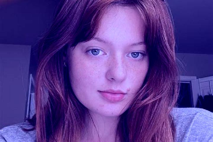 Stella, 34, a red brown-eyed slavic companion based in San Faustino. Offering GFE, Travel Companion, Deep French Kissing, Couples. Available for incall and o...
