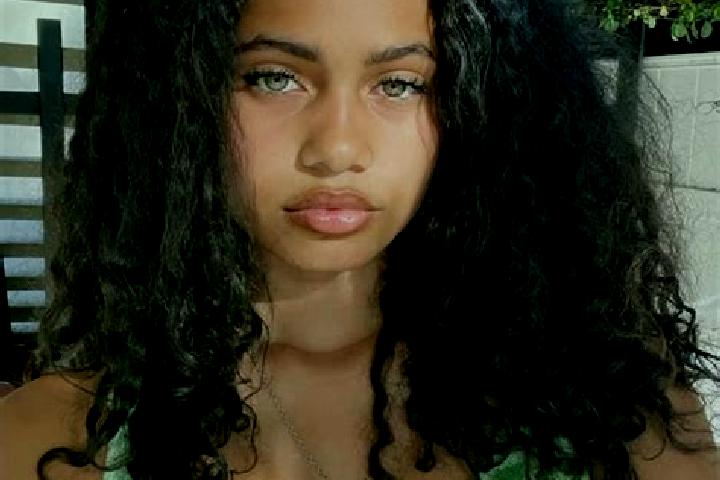 Stella, 34, a red green-eyed mixed companion based in Midoun. Offering Dinner Date, Domination, Party Girl. Available for incall and outcall, overnight booki...