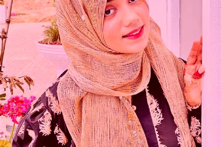 Stella, 34 — Escort in Kasur, Pakistan