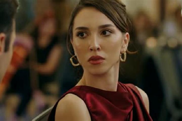 Stella, 34 — Escort in Salkim, Turkey