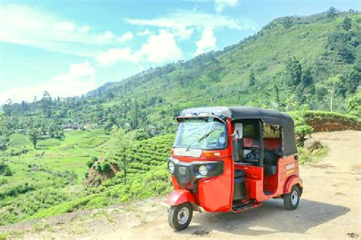 Stella, 34 — Escort in Tuktuk Sonak, Indonesia