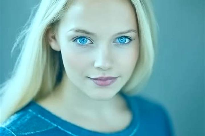 Stella, 35, a blonde blue-eyed mixed companion based in Mazancowice. Offering 69, Couples, Girlfriend Experience, Domination. Available for incall and outcal...