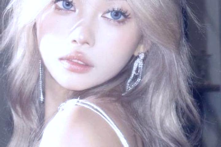 Stella, 35, a blonde grey-eyed asian companion based in Shaoyu. Offering Travel Companion, 69, Duos. Available for incall and outcall, day and evening dates.