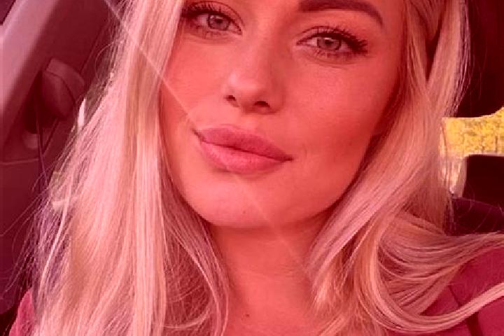 Stella, 35, a blonde hazel-eyed latina companion based in Fanba. Offering 69, Massage, Erotic Massage, Dinner Date. Available for incall and outcall, day and...