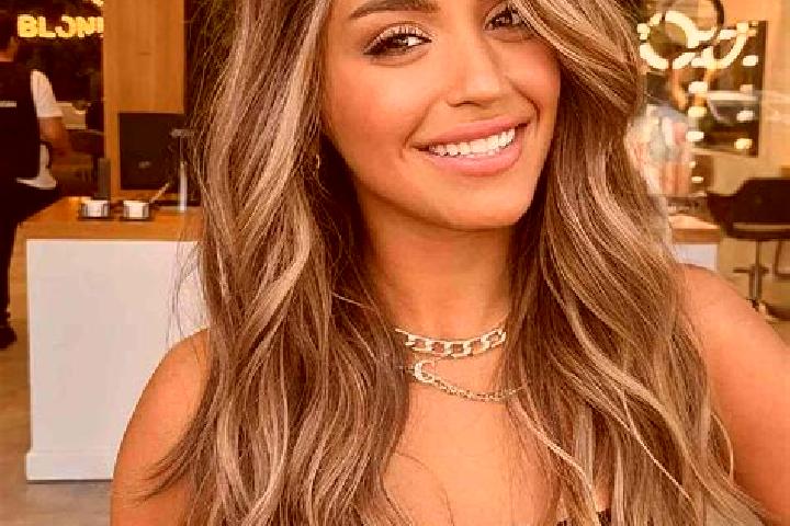 Stella, 35, a dark blonde brown-eyed mediterranean companion based in Novy Hrozenkov. Offering Duos, Striptease, Dinner Date, Tantra. Available for incall an...