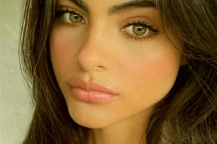Stella, 35, a dark blonde dark-eyed indian companion based in Oakleigh. Offering Deep French Kissing, OWO, 69, Duos, GFE. Available for incall and outcall, d...