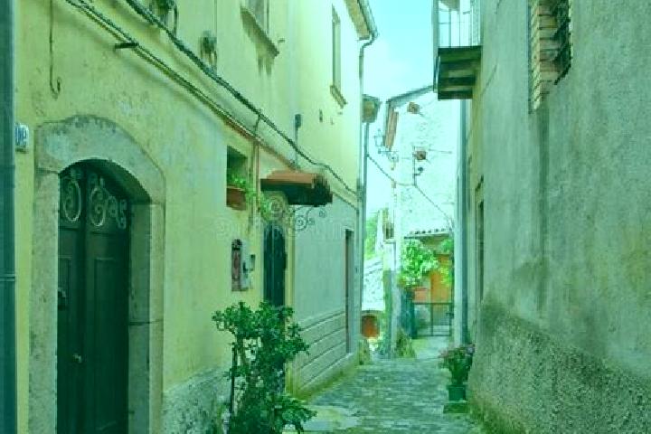 Stella, 35 — Escort in Sant Andrea-Pizzone-Ciamprisco, Italy