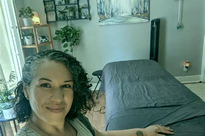 Stella, 36, a black dark-eyed latina companion based in Gillen. Offering Prostate Massage, Roleplay, Dinner Date, Erotic Massage. Available for incall and ou...