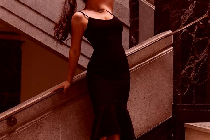 Stella, 36, a brunette amber-eyed latina companion based in Halle-Neustadt. Offering CIM, OWO, Couples. Available for incall and outcall, day and evening dates.