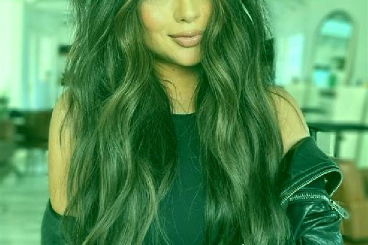 Stella, 36, a brunette dark-eyed indian companion based in Collinee. Offering Domination, Prostate Massage, Dinner Date, OWO. Available for incall and outcal...