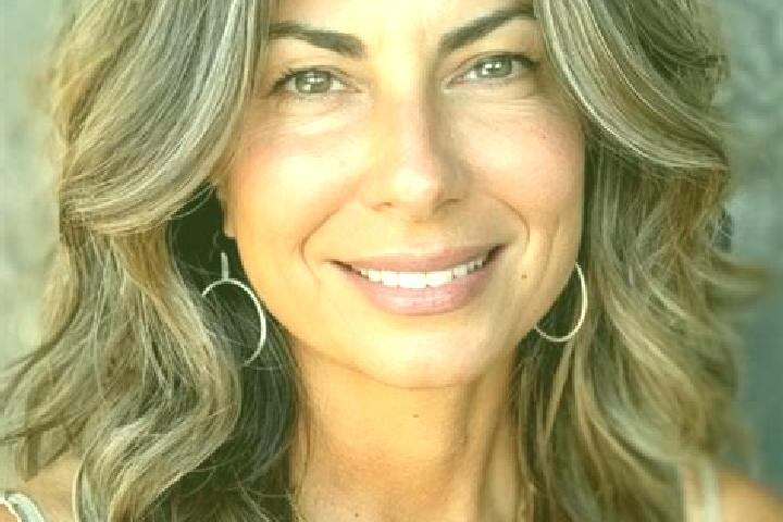 Stella, 36, a brunette grey-eyed european companion based in Marcay. Offering Roleplay, Erotic Massage, 69. Available for incall and outcall, day and evening...