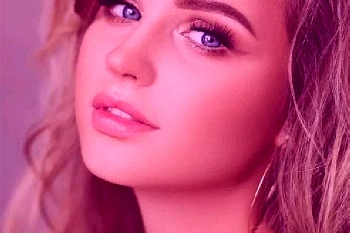 Stella, 36, a dark blonde blue-eyed slavic companion based in Axedale. Offering Fetish, CIM, Tantra, Couples. Available for incall and outcall, day and eveni...