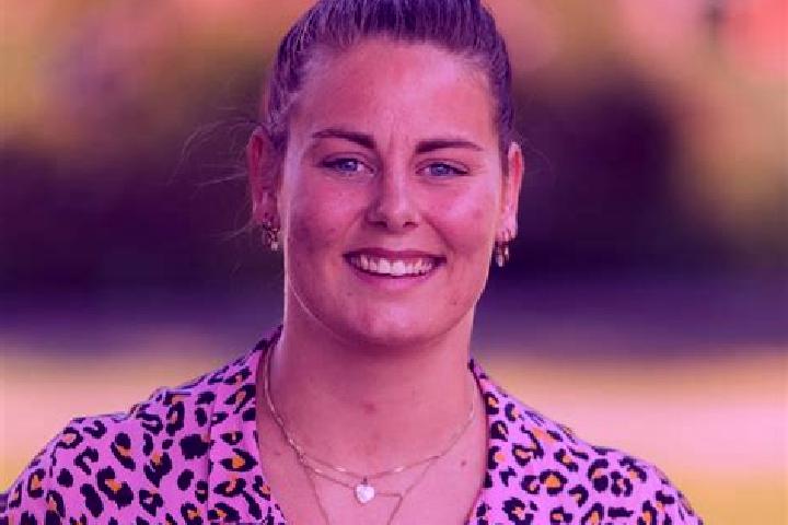 Stella, 36 — Escort in De Greiden, Netherlands