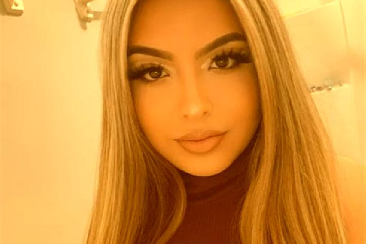 Stella, 37, a blonde brown-eyed latina companion based in Lake Bluff. Offering Prostate Massage, Duos, GFE. Available for incall and outcall, overnight booki...