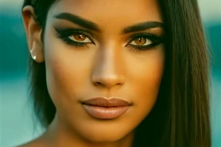 Stella, 37, a brunette dark-eyed latina companion based in Predin. Offering Deep French Kissing, Striptease, Duos. Available for incall and outcall, day and ...