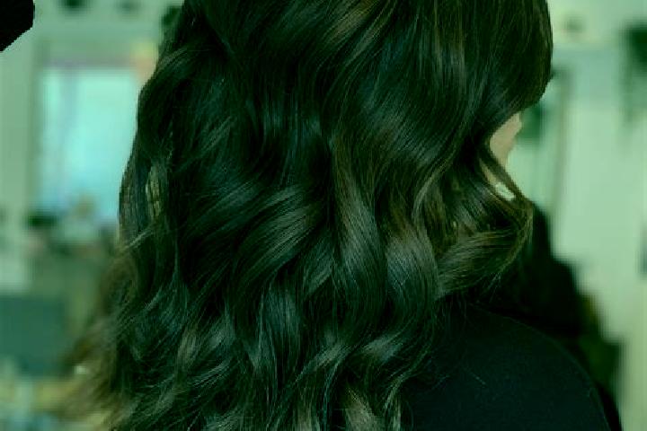 Stella, 37, a chestnut brown-eyed mixed companion based in Liujie. Offering Tantra, Deep French Kissing, Roleplay, Erotic Massage. Available for incall and o...