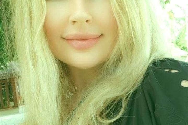 Stella, 37, a dark blonde dark-eyed european companion based in Xiaohebian. Offering BDSM, Tantra, GFE. Available for incall and outcall, day and evening dates.