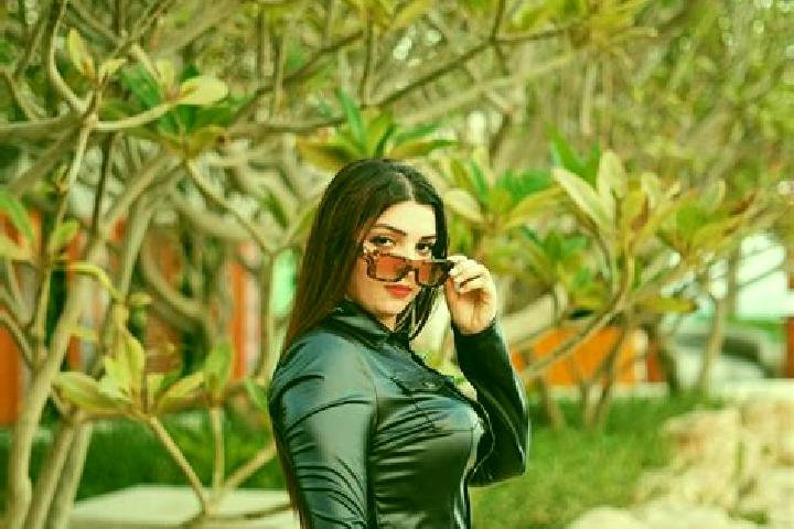 Stella, 37 — Escort in Saman, Iran