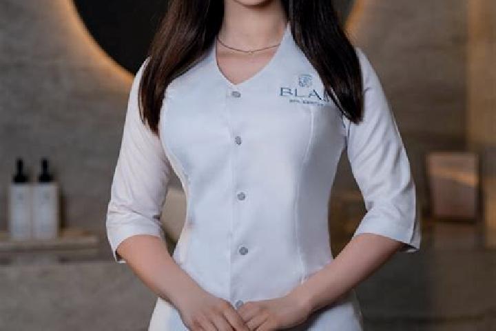 Stella, 38, a brunette dark-eyed caucasian companion based in Luoting. Offering 69, Travel Companion, Tantra, Erotic Massage, Girlfriend Experience. Availabl...