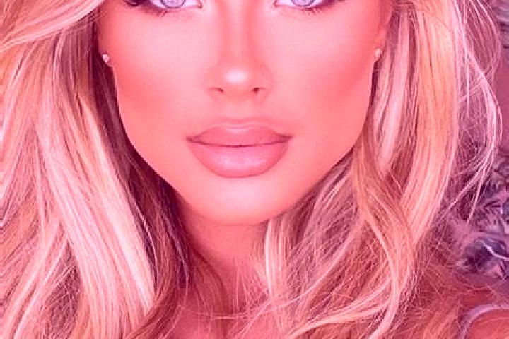 Stella, 38, a dark blonde blue-eyed latina companion based in Appilly. Offering 69, Domination, Travel Companion, Striptease. Available for incall and outcal...