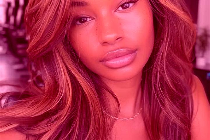 Stella, 38, a dark blonde brown-eyed mixed companion based in East Hetalia. Offering Massage, Roleplay, 69. Available for incall and outcall, overnight booki...
