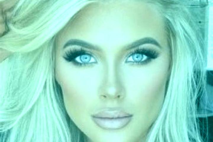 Stella, 38, a platinum blonde amber-eyed caucasian companion based in La Playosa. Offering Fetish, Overnight, Deep French Kissing, Duos. Available for incall...