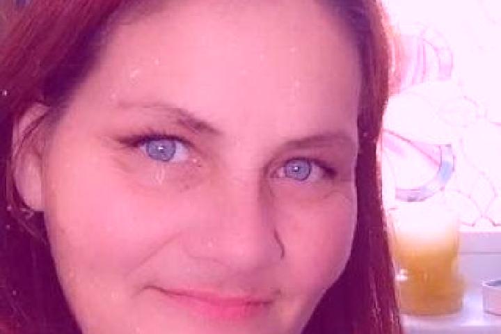 Stella, 38, a red green-eyed mixed companion based in Binnish. Offering Party Girl, Duos, Domination, Prostate Massage. Available for incall and outcall, day...