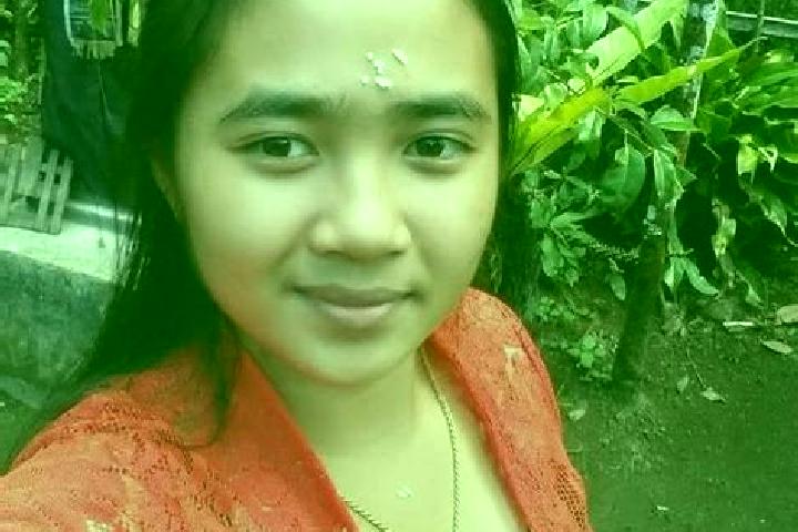 Stella, 38 — Escort in Bungkulan, Indonesia