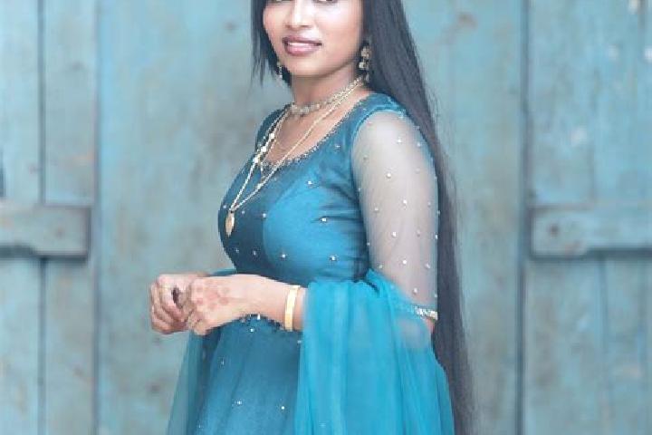Stella, 38 — Escort in Nadaikavu, India