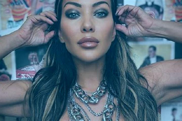 Stella, 38 — Escort in Penbrook, United States