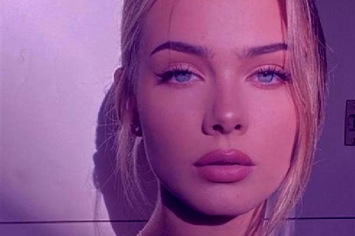 Stella, 39, a blonde amber-eyed european companion based in Ophain-Bois-Seigneur-Isaac. Offering Party Girl, A-Level, Deep French Kissing. Available for inca...